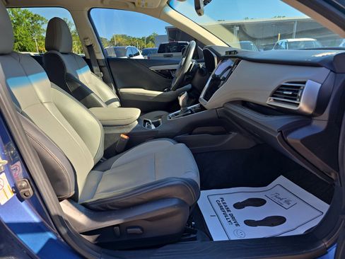 Used 2020 Subaru Outback Limited w/ Popular Package #2 AWD/4WD image 11
