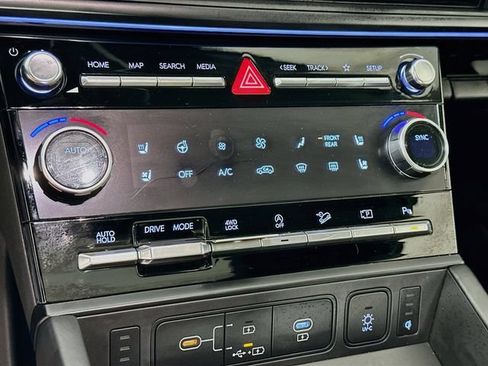 Used 2025 Hyundai Santa Fe Calligraphy AWD/4WD image 19