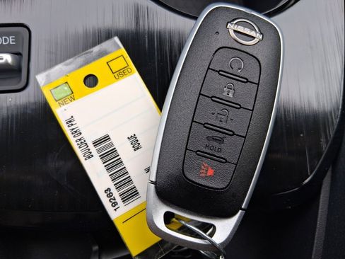 New 2026 Nissan Rogue SV image 30