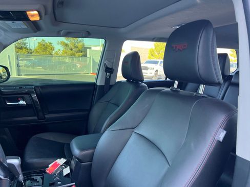 Used 2024 Toyota 4Runner TRD Off-Road Premium w/ Moonroof Package AWD/4WD image 27