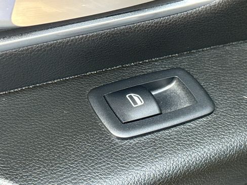 Used 2022 RAM 1500 Big Horn AWD/4WD image 32