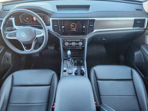Certified 2022 Volkswagen Atlas SE image 20