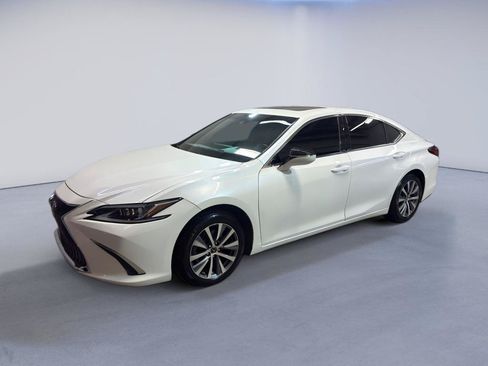 Used 2019 Lexus ES 350 FWD image 3
