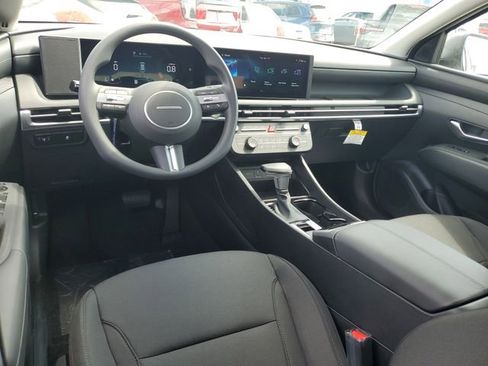 New 2026 Hyundai Tucson SE AWD/4WD image 10