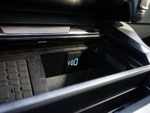 Used 2024 Ford F250 Lariat w/ Lariat Ultimate Package image 37