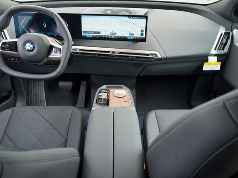 New 2026 BMW iX xDrive45 w/ Executive Package image 13
