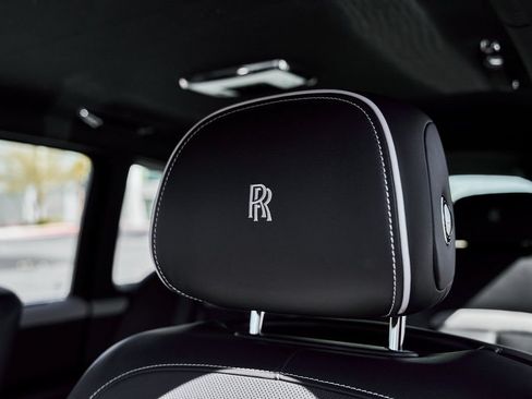 Used 2023 Rolls-Royce Cullinan AWD/4WD image 49