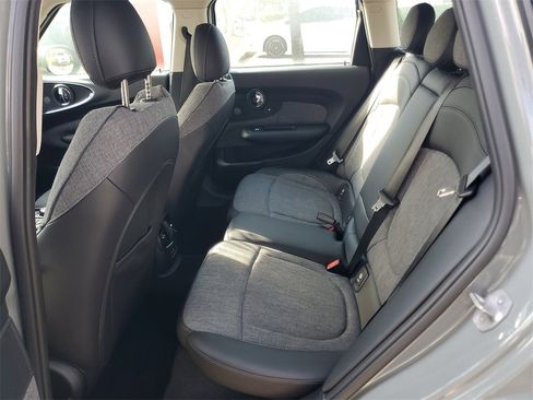 Used 2020 MINI Cooper Clubman S image 10