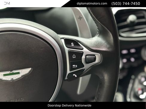 Used 2020 Aston Martin V8 Vantage Coupe image 29