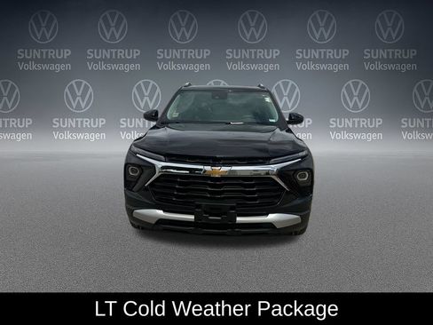 Used 2024 Chevrolet TrailBlazer LT w/ Convenience Package AWD/4WD image 11