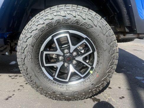 New 2026 Jeep Gladiator Rubicon w/ Whitecap Package AWD/4WD image 34