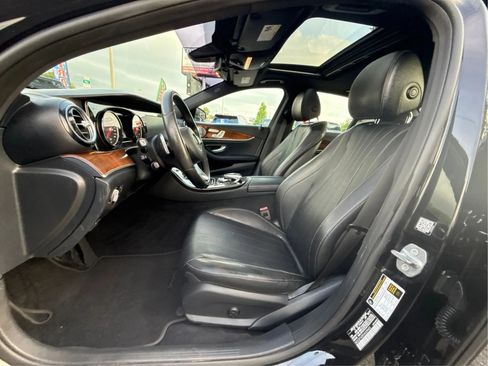 Used 2018 Mercedes-Benz E 300 4MATIC w/ Premium 1 Package image 9