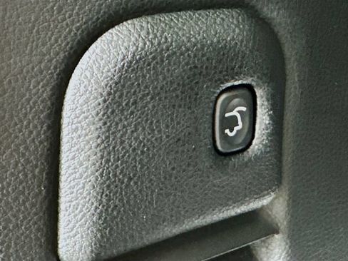 Used 2018 Jeep Grand Cherokee High Altitude AWD/4WD image 13