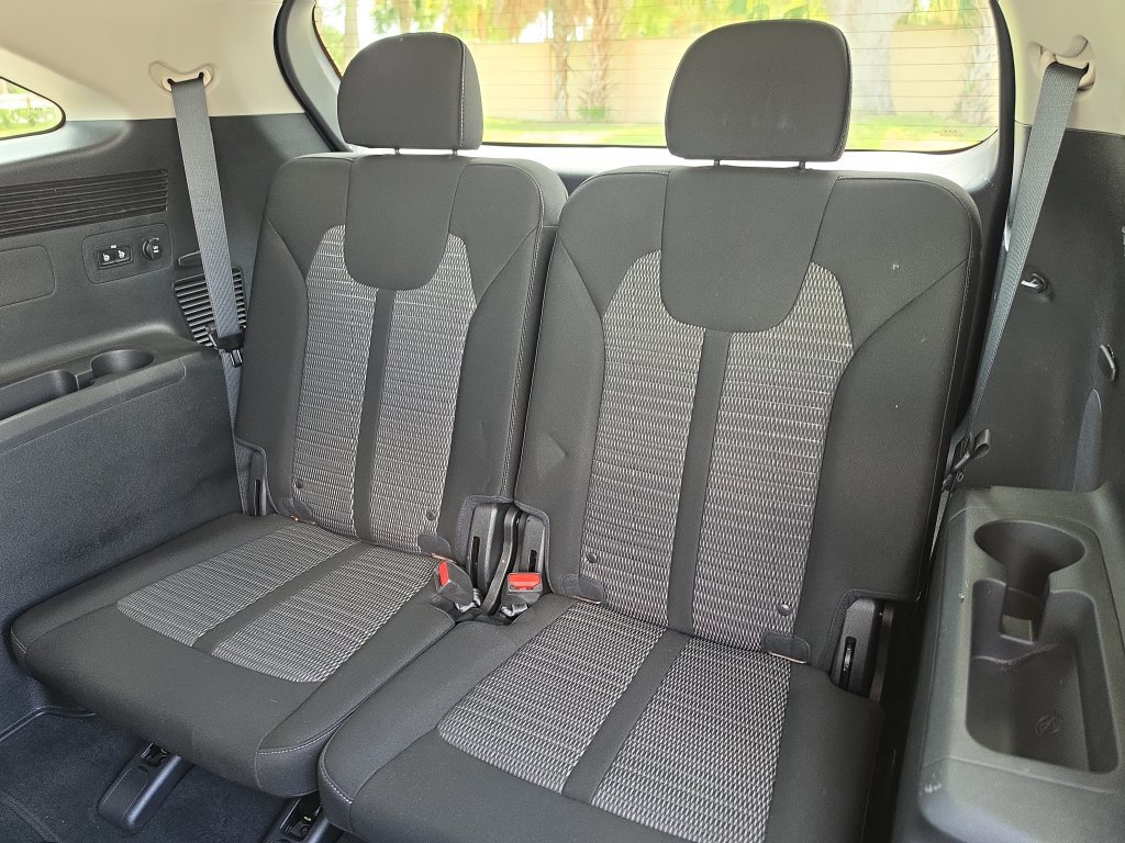 Used 2022 Kia Sorento LX FWD image 14