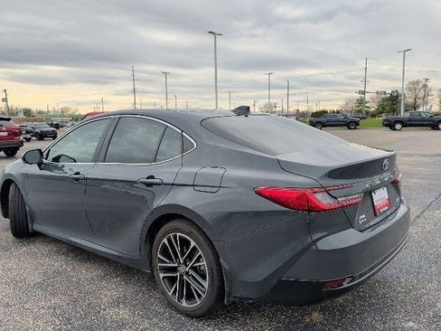 Used 2025 Toyota Camry XLE image 20