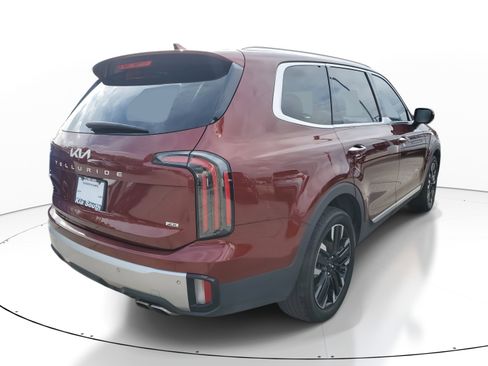 Used 2024 Kia Telluride SX image 6
