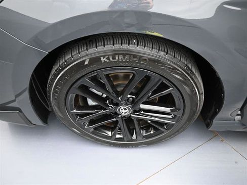 Certified 2025 Toyota Camry SE w/ Convenience Package image 21