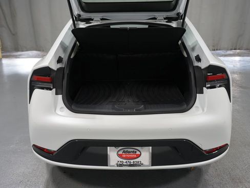 Certified 2025 Toyota Prius image 32