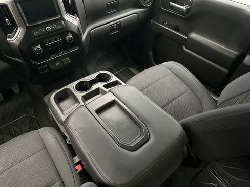 Used 2020 Chevrolet Silverado 1500 Custom w/ Custom Value Package image 22