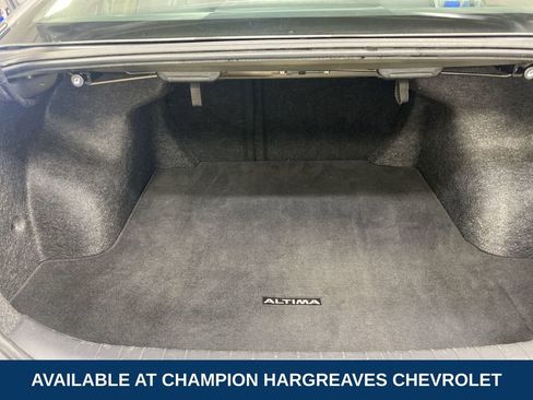 Used 2024 Nissan Altima 2.5 SV image 34