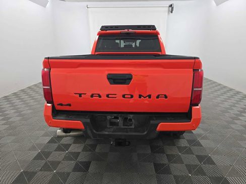Used 2024 Toyota Tacoma TRD Off-Road w/ TRD Off Road Premium Package AWD/4WD image 5