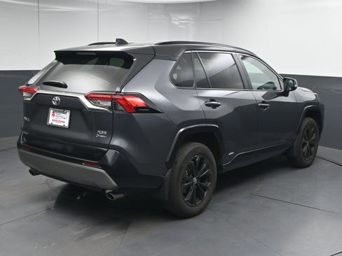 Certified 2025 Toyota RAV4 XSE image 8