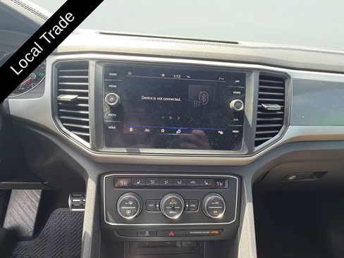 Used 2021 Volkswagen Atlas Cross Sport SE w/ V6 Towing Package FWD image 21