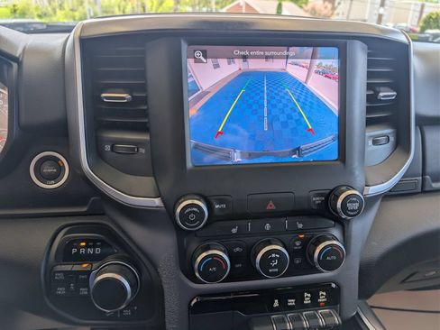 Used 2019 RAM 1500 Big Horn AWD/4WD image 24
