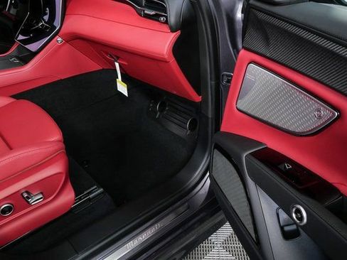 New 2026 Maserati Grecale Trofeo image 25