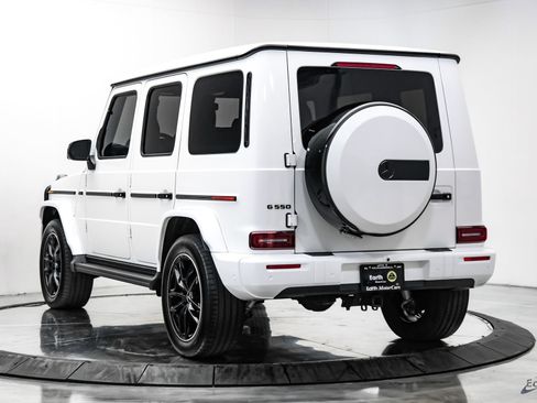 Used 2025 Mercedes-Benz G 550 w/ Exclusive Interior Package image 11
