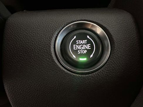 Used 2024 GMC Acadia AT4 w/ Super Cruise Package image 28