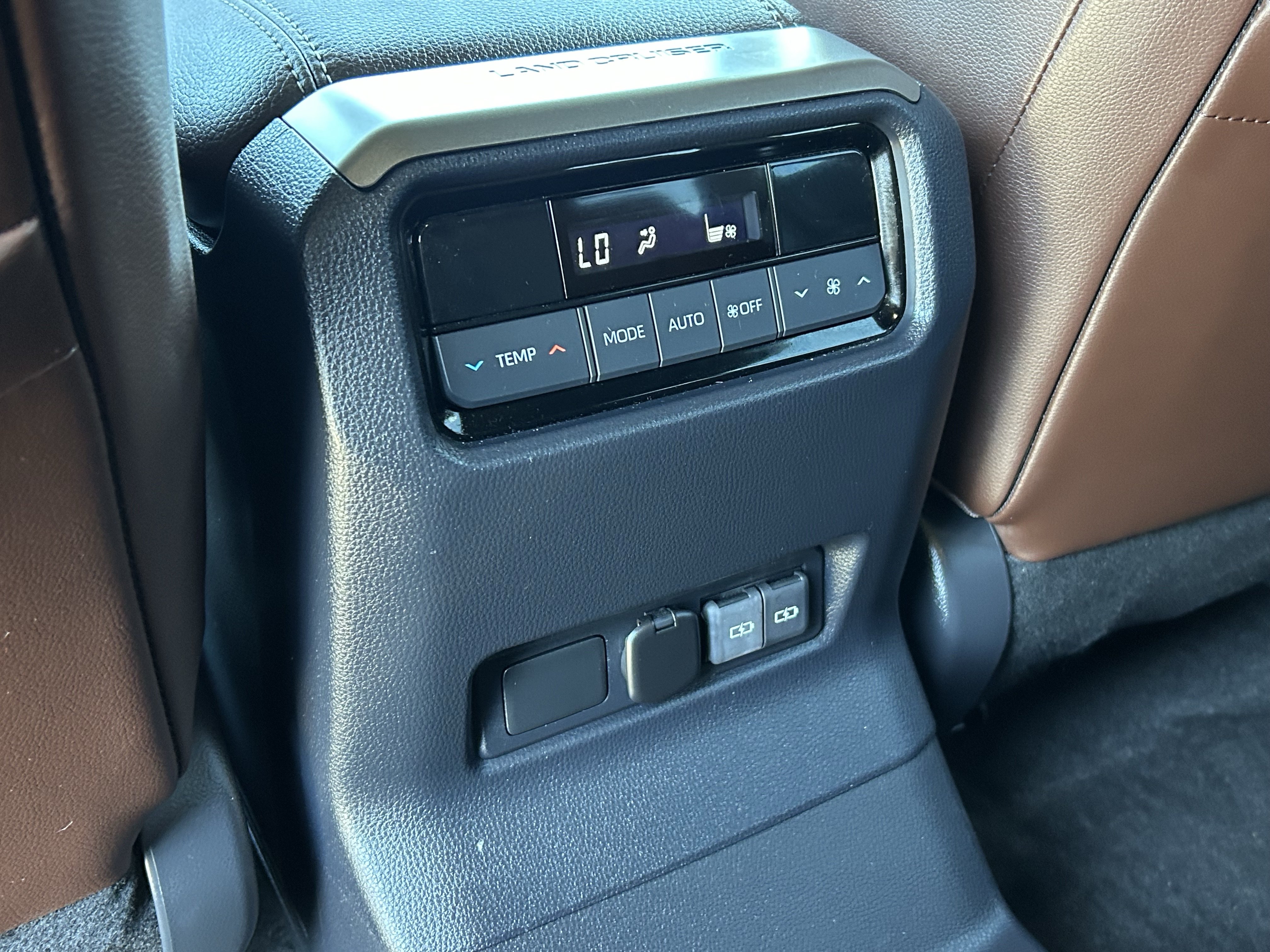 Certified 2024 Toyota Land Cruiser w/ Premium Package AWD/4WD image 16