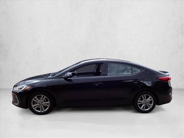 Used 2017 Hyundai Elantra SE w/ SE A/T Tech Package 03 FWD image 2