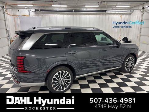 Certified 2026 Hyundai Palisade Calligraphy AWD/4WD image 3