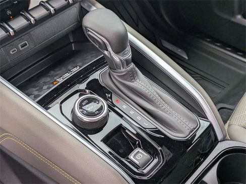 New 2026 Chevrolet Colorado ZR2 w/ Technology Package image 22