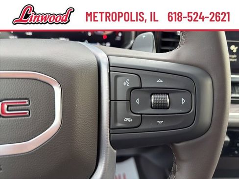 New 2026 GMC Sierra 1500 SLT w/ SLT Premium Plus Package image 18