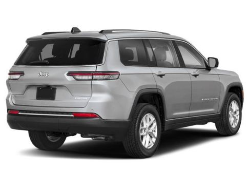 Used 2024 Jeep Grand Cherokee L Laredo AWD/4WD image 7