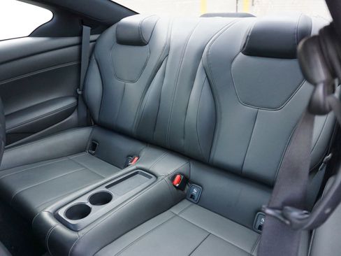 Used 2018 INFINITI Q60 3.0t Luxe RWD image 25