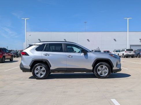 Used 2025 Toyota RAV4 LE image 6