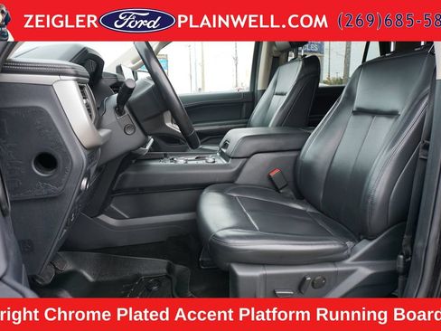 Used 2022 Ford Expedition XLT AWD/4WD image 19