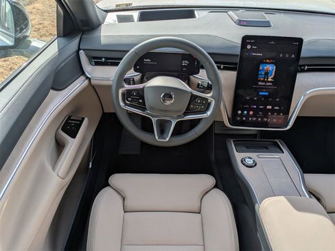 New 2025 Volvo EX90 Ultra image 16