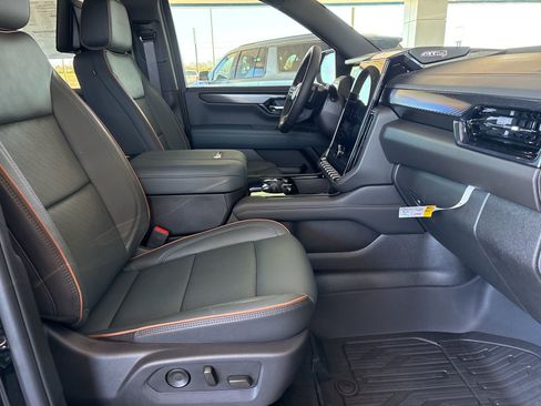 New 2026 GMC Yukon AT4 w/ AT4 Premium Plus Package image 20