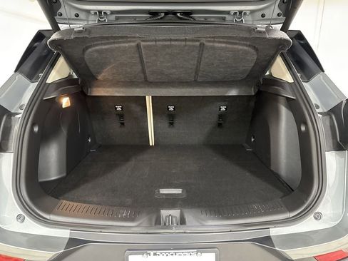 Used 2023 Buick Encore GX Essence w/ Experience Buick Package FWD image 24