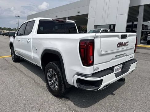 Used 2024 GMC Sierra 1500 AT4 w/ Technology Package AWD/4WD image 7