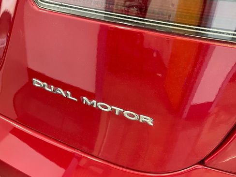 Used 2020 Tesla Model S Long Range Plus image 18