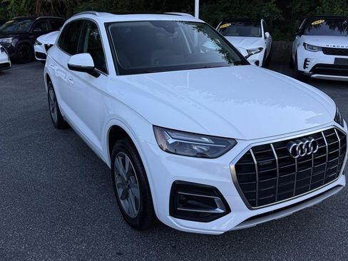 Used 2023 Audi Q5 2.0T Premium w/ Convenience Package AWD/4WD image 22