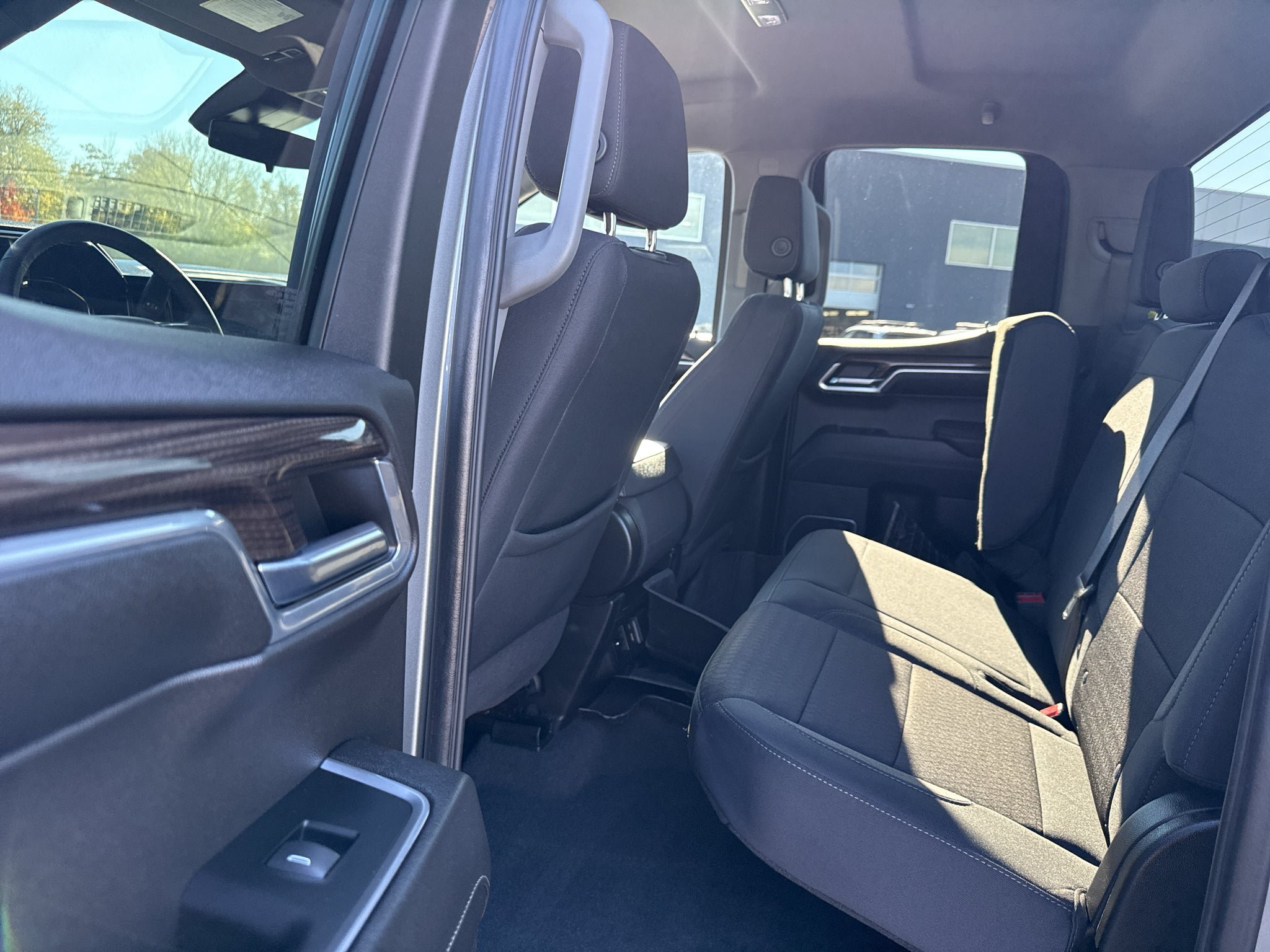 Certified 2023 Chevrolet Silverado 1500 RST w/ Rally Edition AWD/4WD image 13