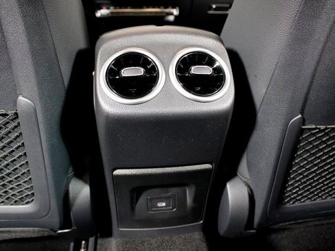 Used 2026 Mercedes-Benz CLA 35 AMG 4MATIC image 28