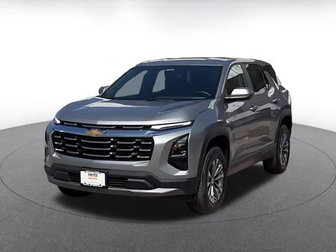 Used 2025 Chevrolet Equinox LT image 7