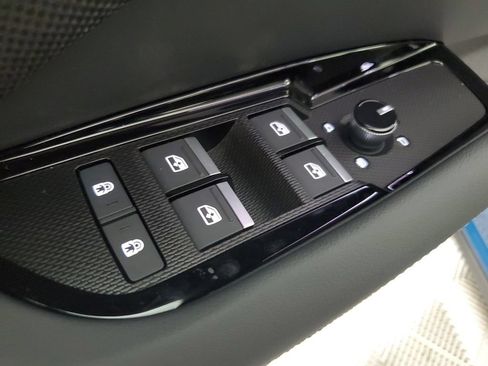 New 2026 Audi Q3 quattro 2.0T AWD/4WD image 20